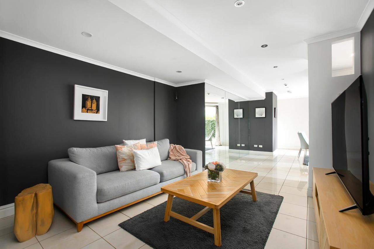 The Coogee View Beachfront Serviced Apartments 시드니 외부 사진