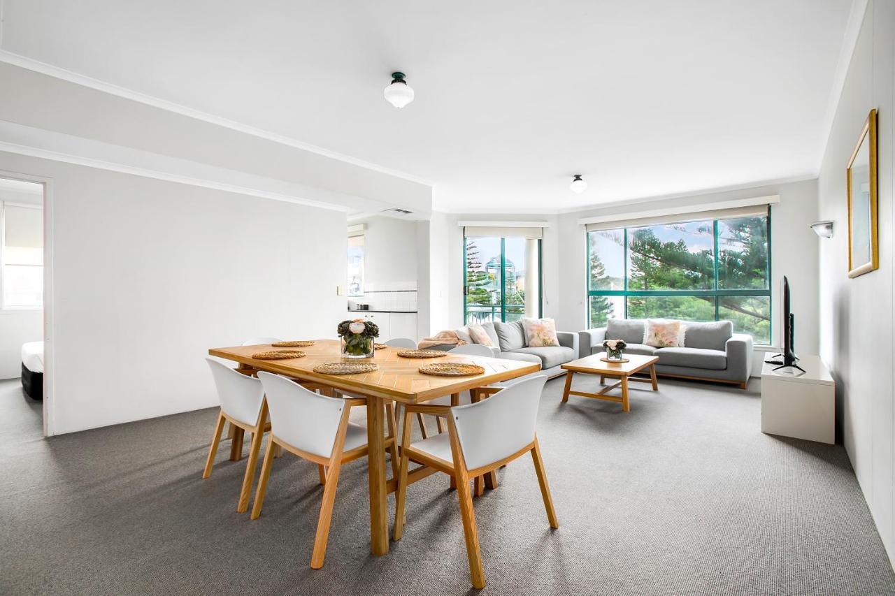The Coogee View Beachfront Serviced Apartments 시드니 외부 사진