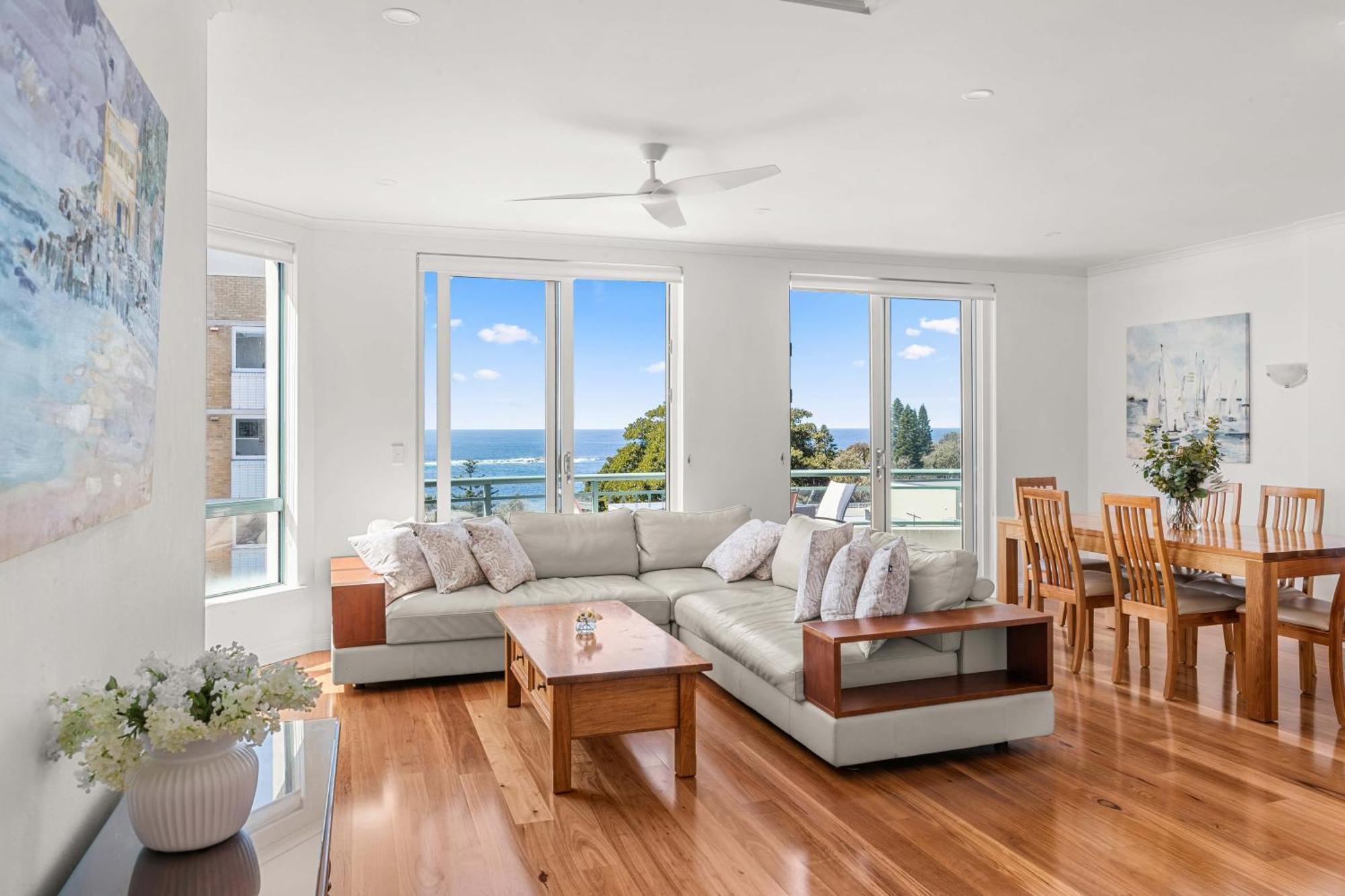 The Coogee View Beachfront Serviced Apartments 시드니 외부 사진