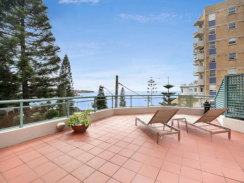 The Coogee View Beachfront Serviced Apartments 시드니 외부 사진